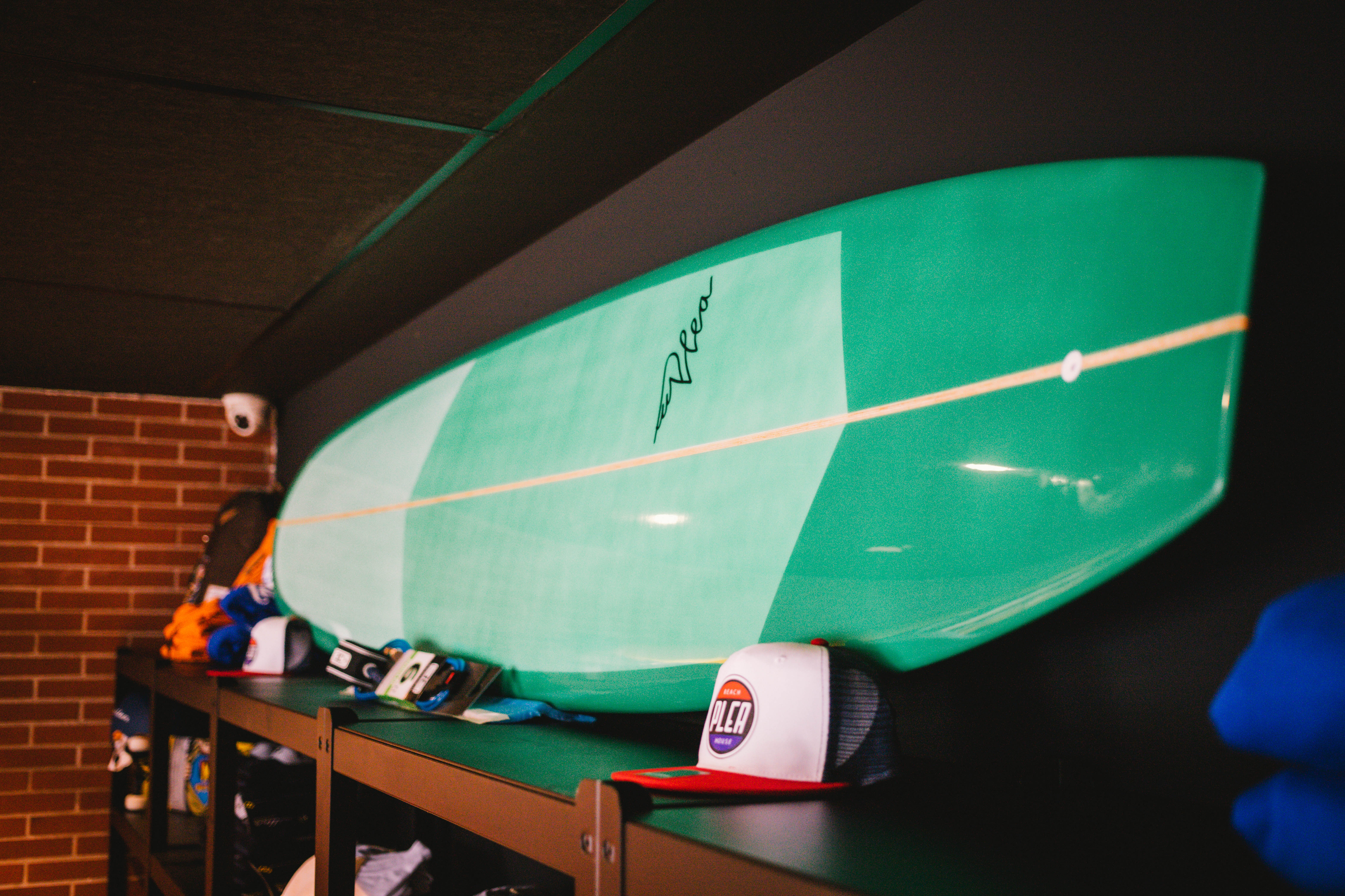 Te gustaría estrenar skate o tabla de surf? Pregúntanos... Te gustaría estrenar skate o tabla de surf? Pregúntanos...