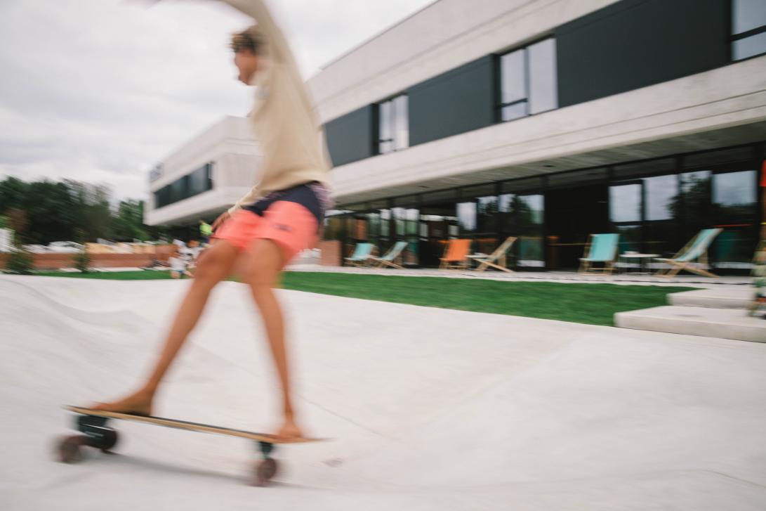 Diviértete con tus hijos practicando skate en cualquier lugar